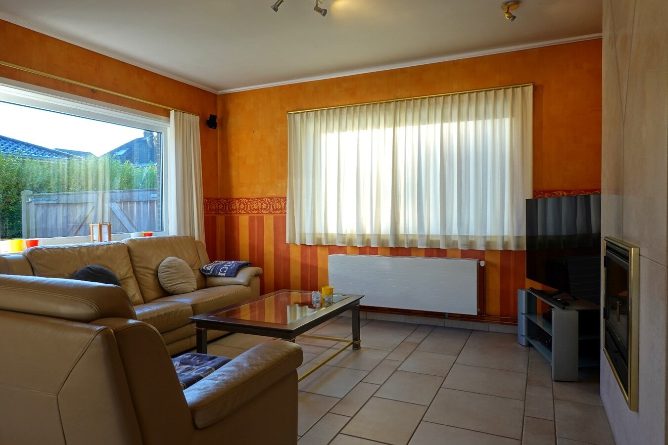 Stijlvolle villa met 4 slaapkamers en grote tuin 