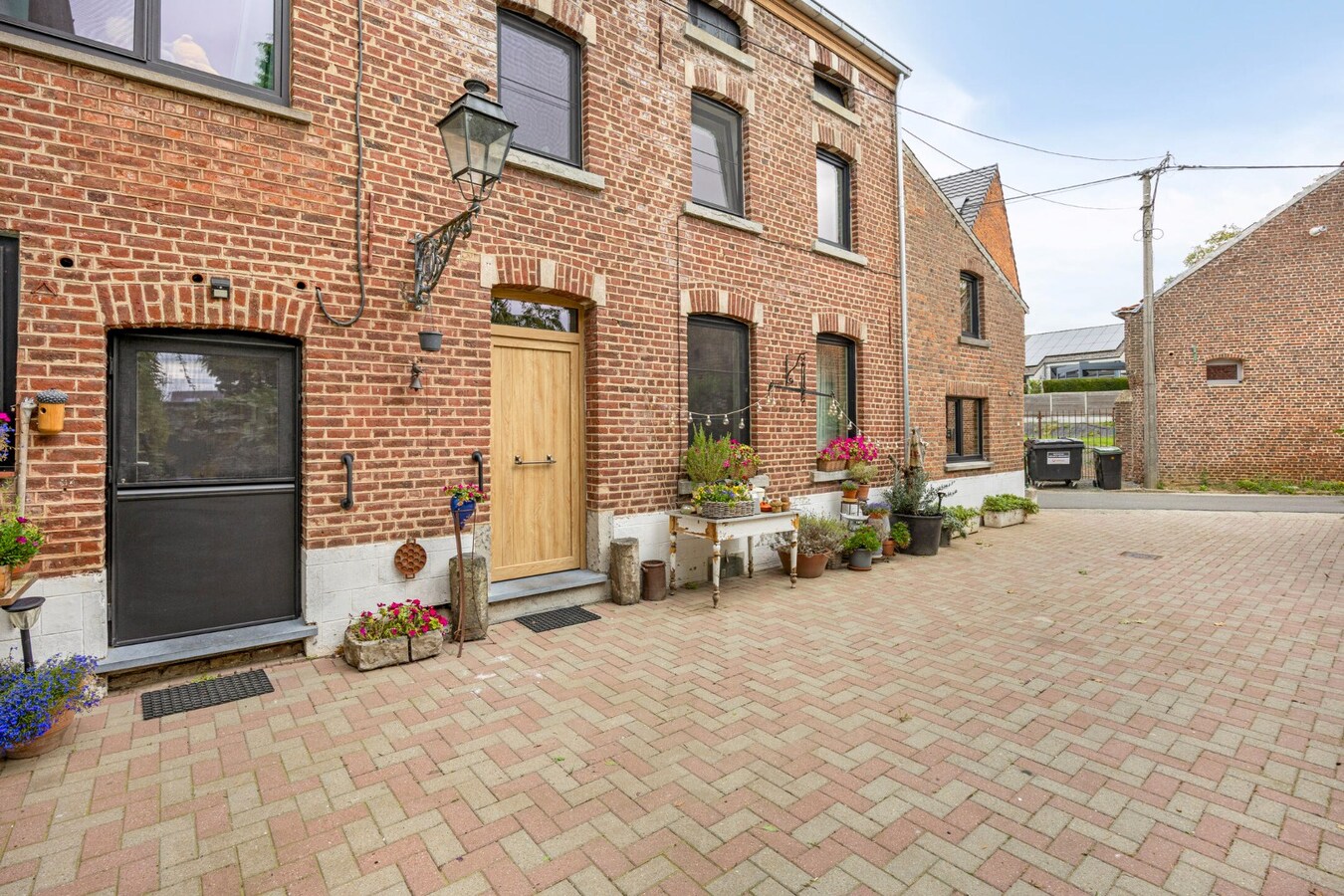 HOEVE in Hoegaarden met 5 slaapkamers (Kangoeroewoning) 