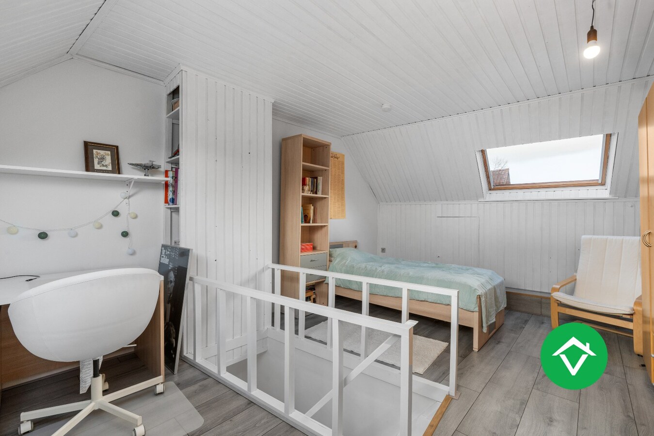 Prachtige rijwoning met 3 slaapkamers en tuin in centrum Roeselare 