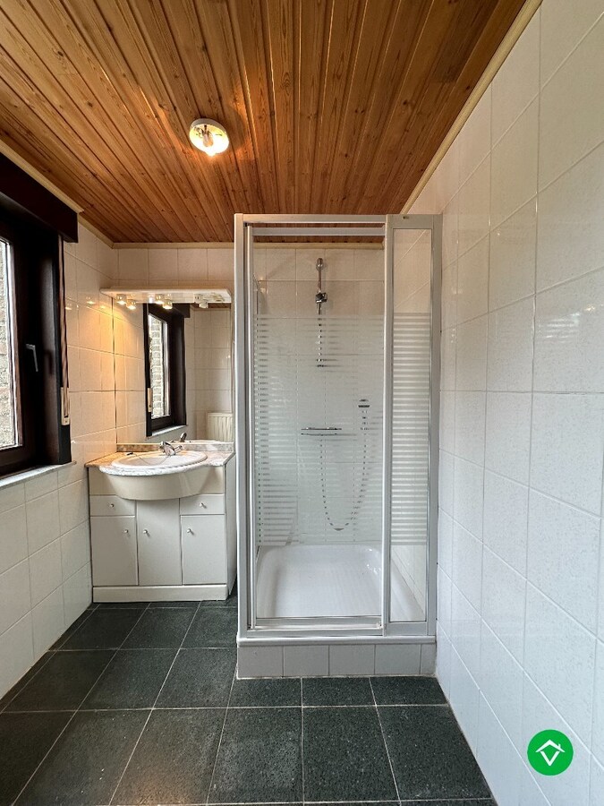Charmante woning met tuin en garage in Werken. 