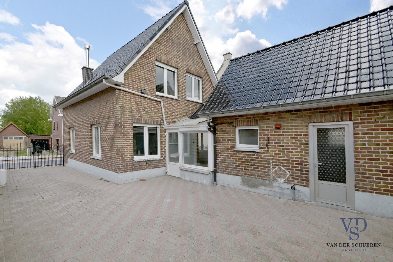 Charmante woning te Landskouter. 