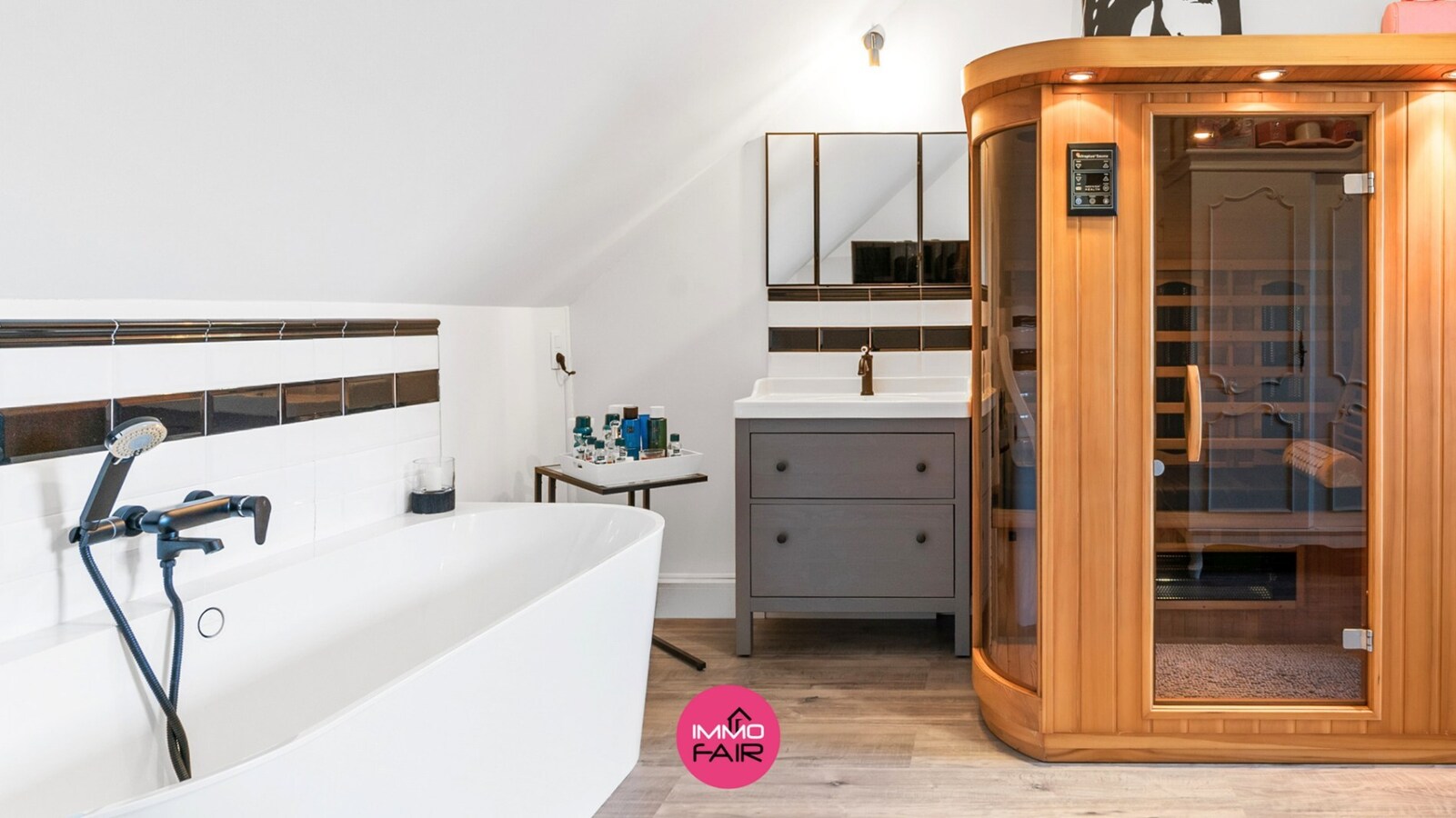 Instapklare gezinswoning met 4 slaapkamers in het hartje van Genk 