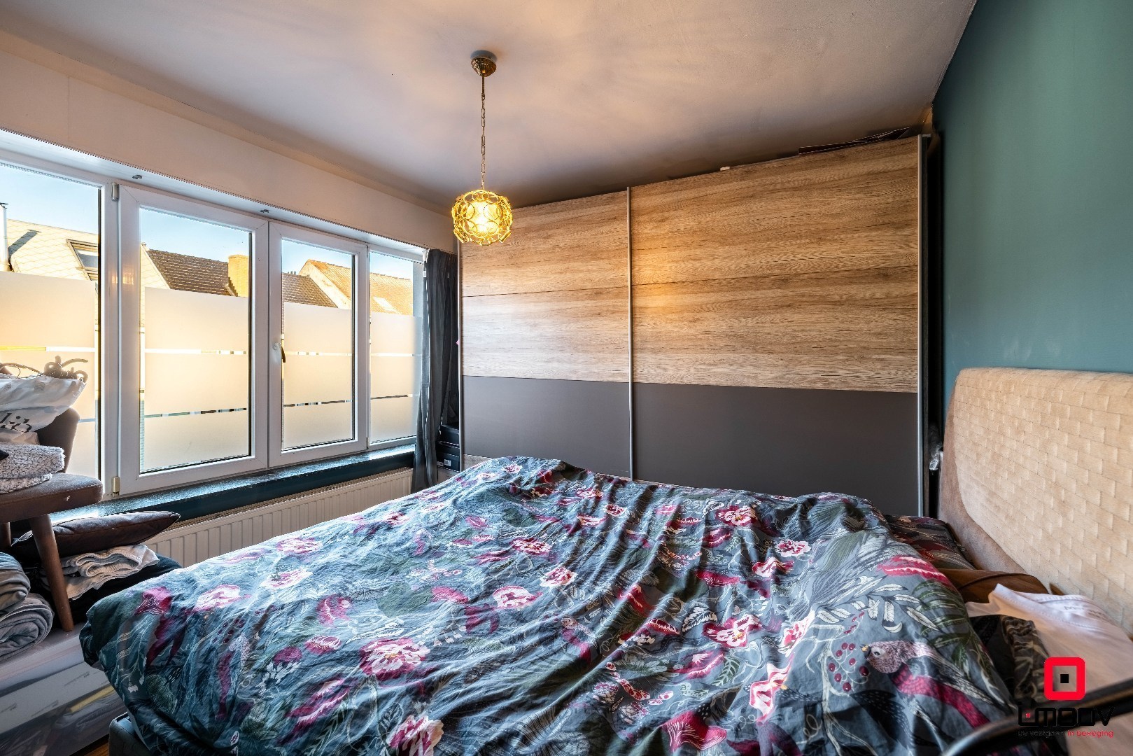 Uniek gemengd pand met commerciële invulling én ruime privéwoning in opkomende buurt van Gent 