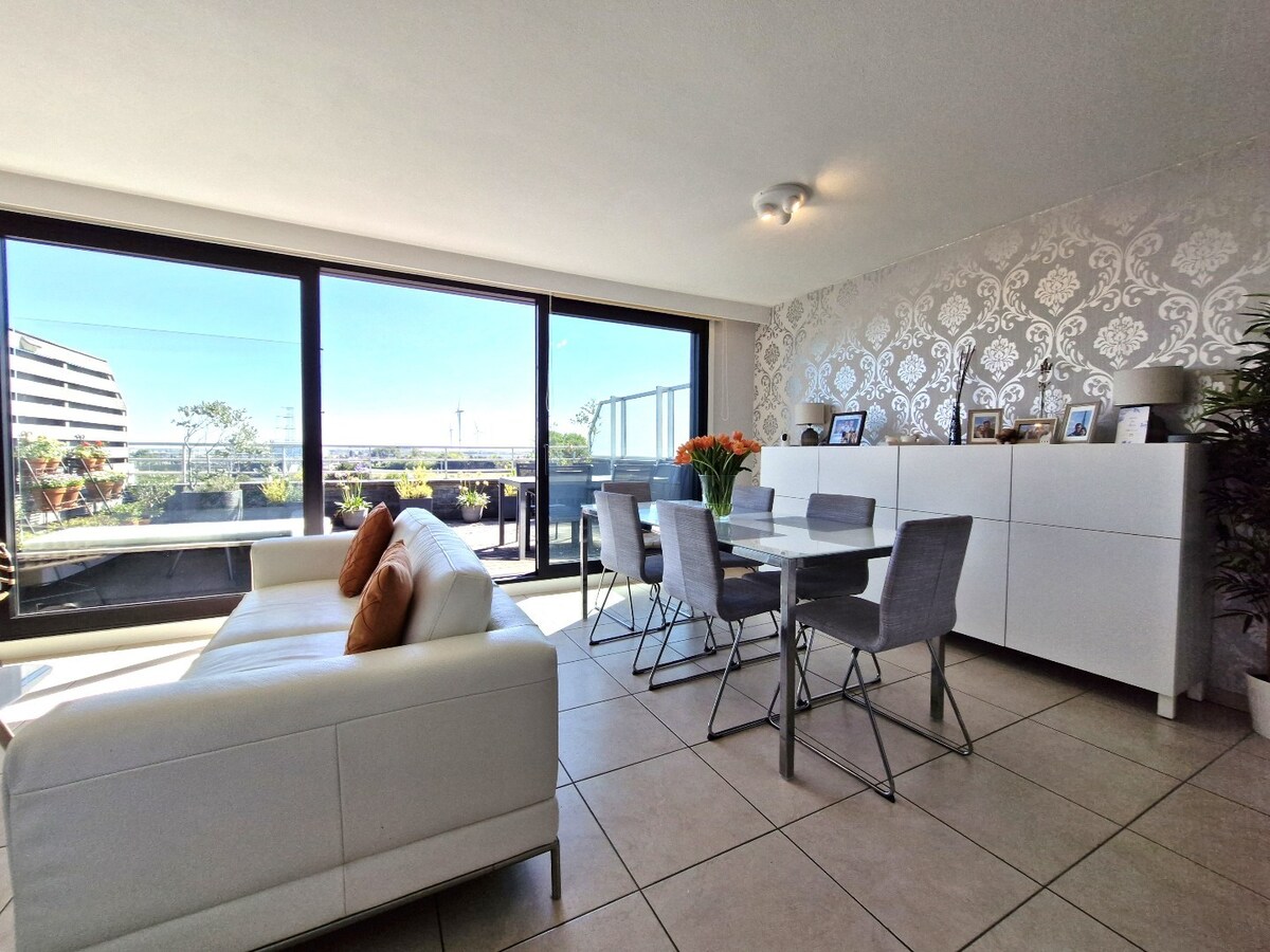 Lichtrijk appartement met groot zonneterras te Zeebrugge – op wandelafstand van de zeedijk 