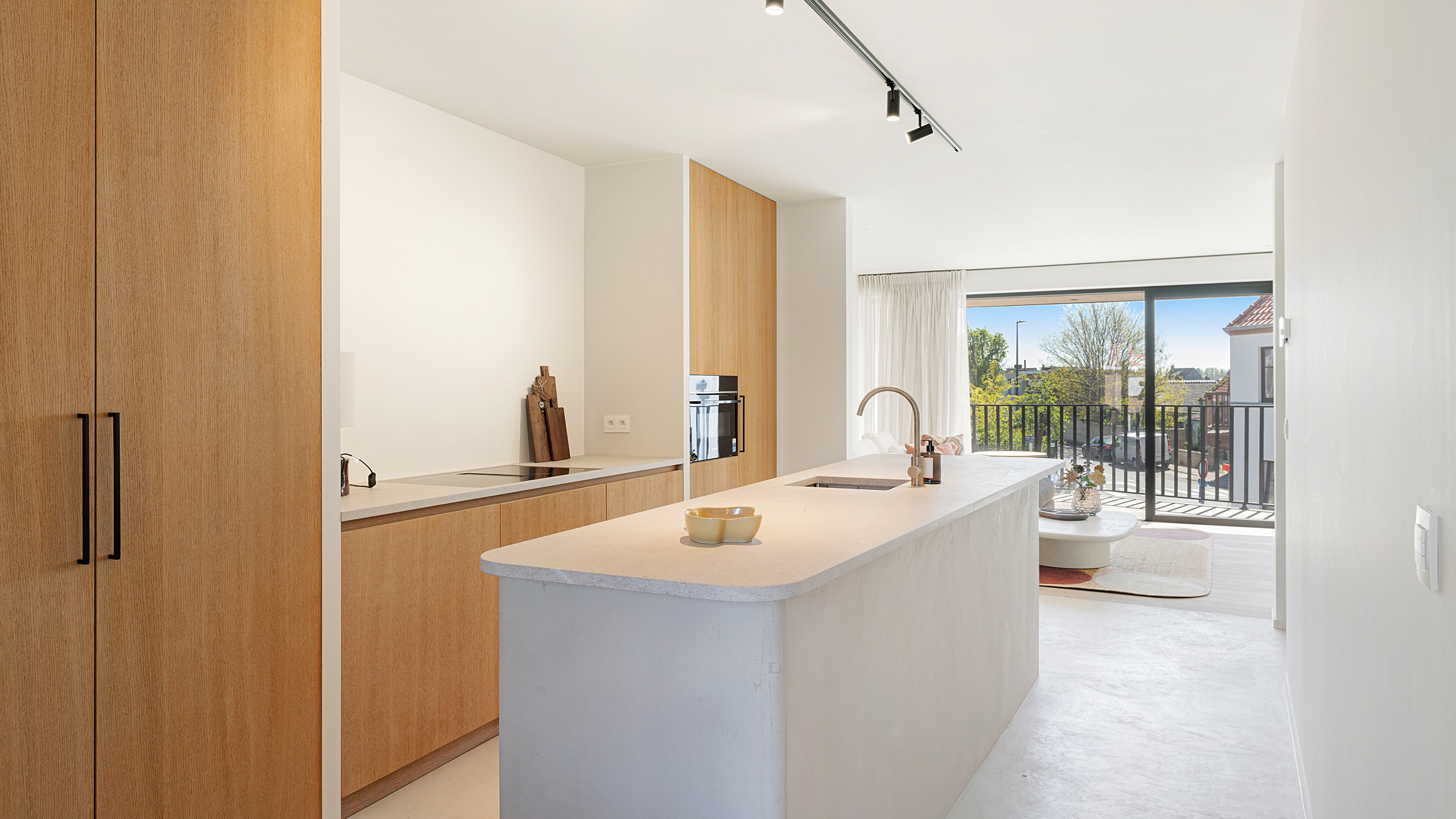 Top afgewerkte nieuwbouwwoning met 4 slaapkamers in het oude Knokke. 