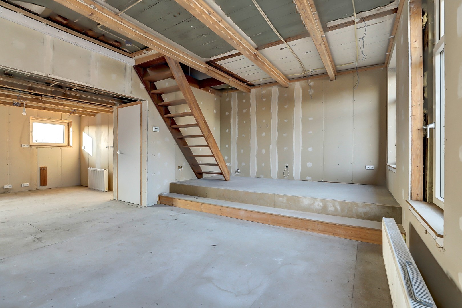 Drive-in woning te koop in Berltsum