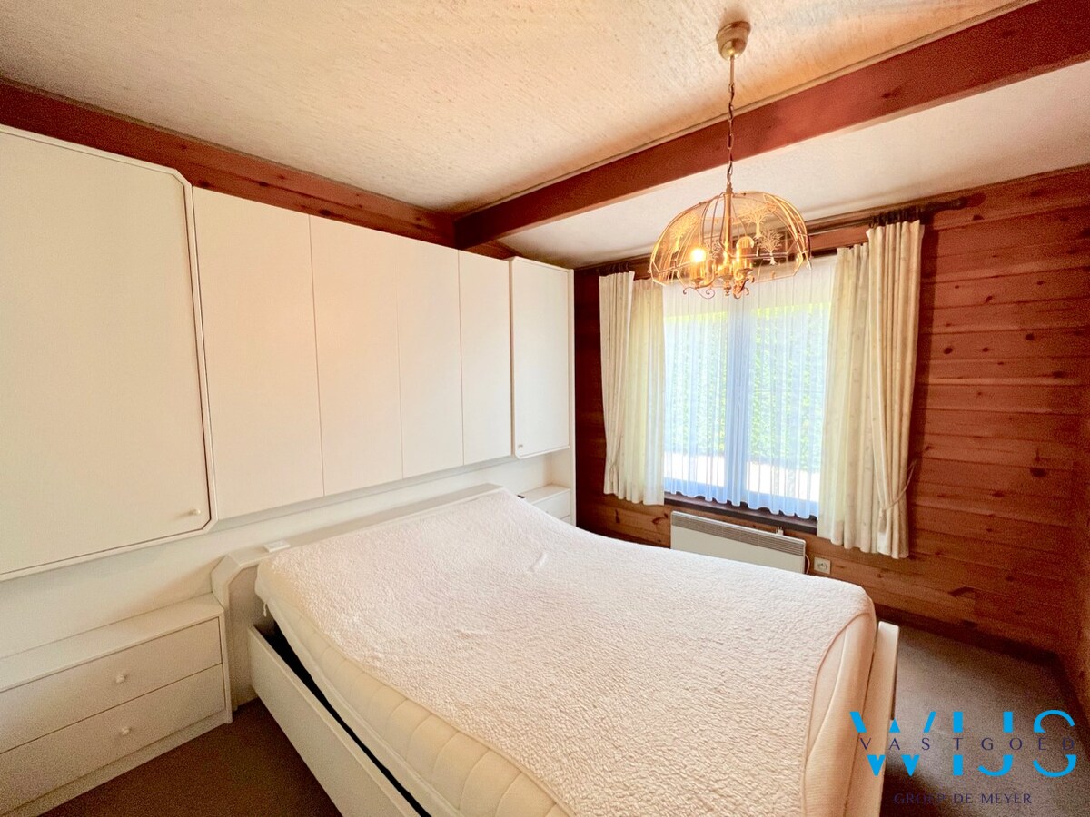 Enorm goed gelegen bungalow op 668 m² te Ertvelde ! 