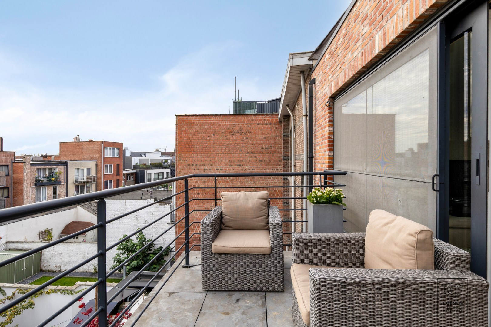 Prachtig duplux appartement met een bew. opp. van 120 m², twee slpk en 2 x terras op een absolute toplocatie te  centrum Lier! 