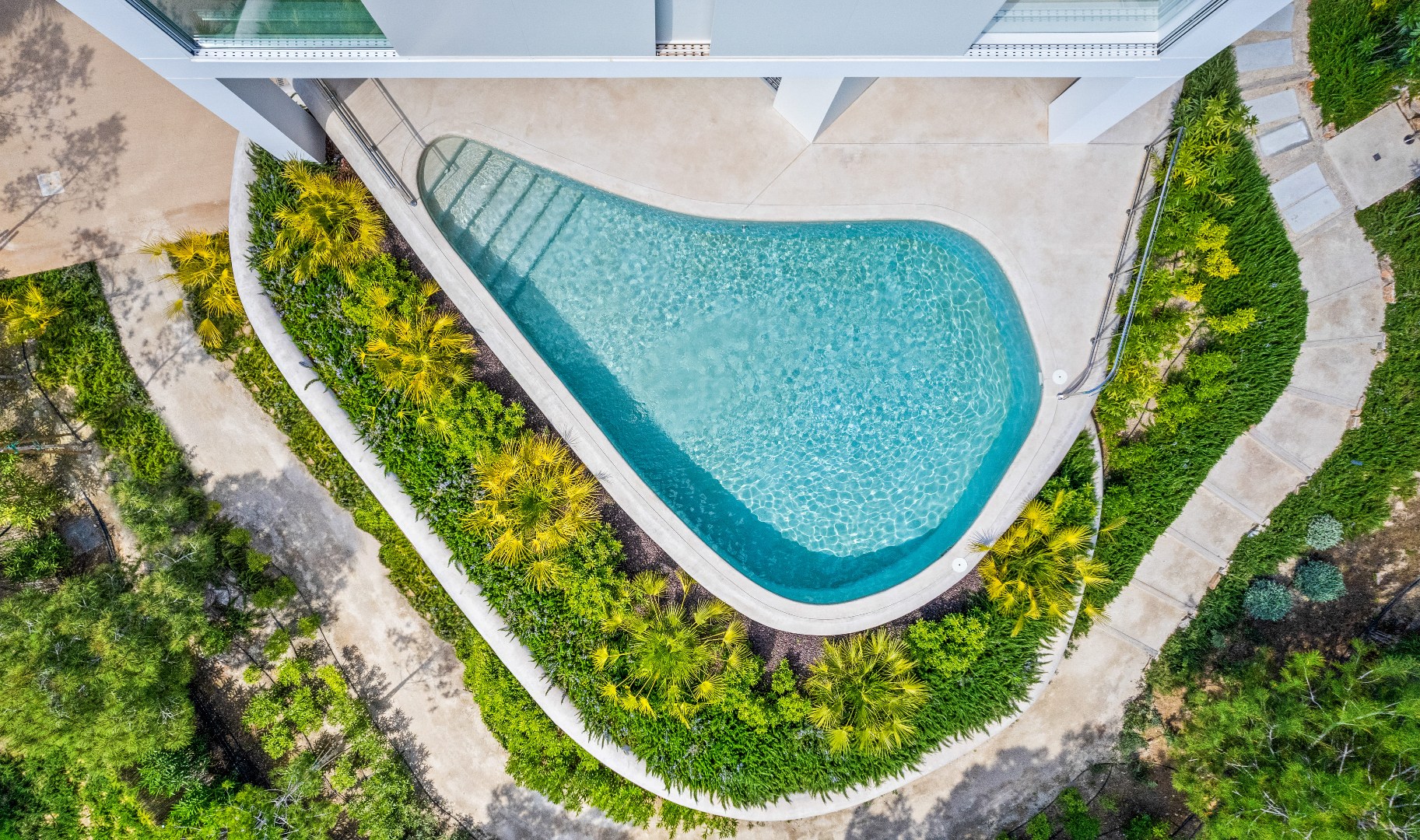 PEBBLES IS ART – Exclusieve designvilla in Las Colinas Golf &amp; Country Club 