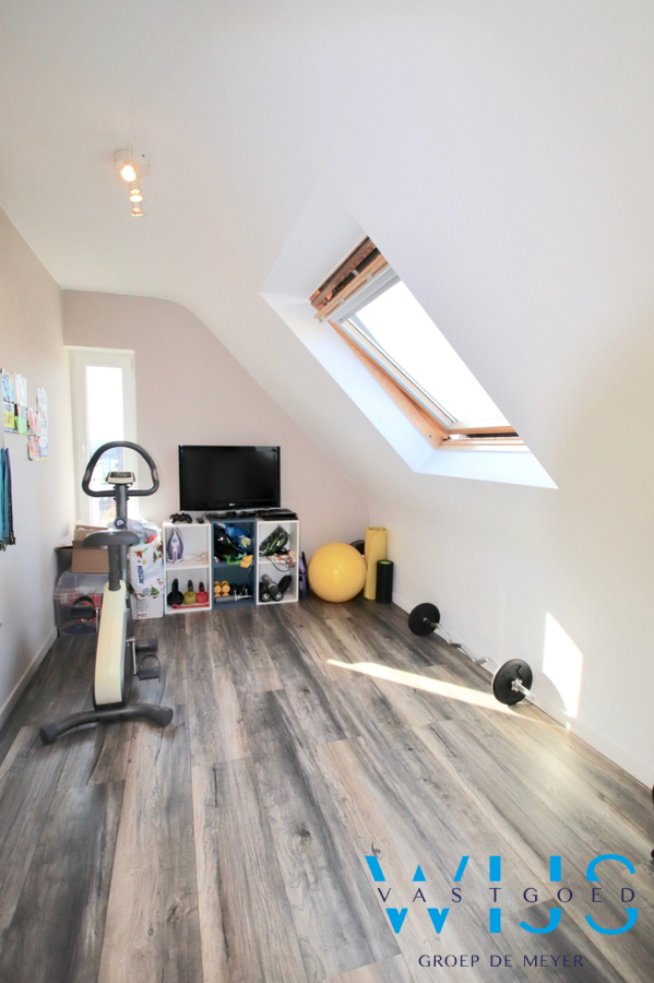 3slaapkamer appartement met leuk dakterras &amp; garage te ERTVELDE / RIEME! 