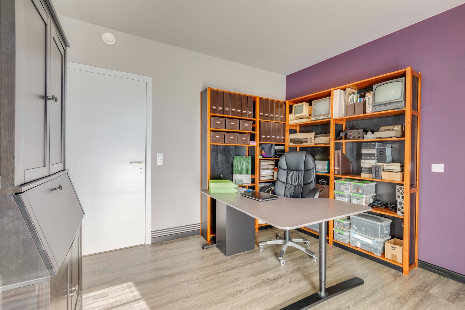 Bel-etage appartement aan het water met mooie tuin! 