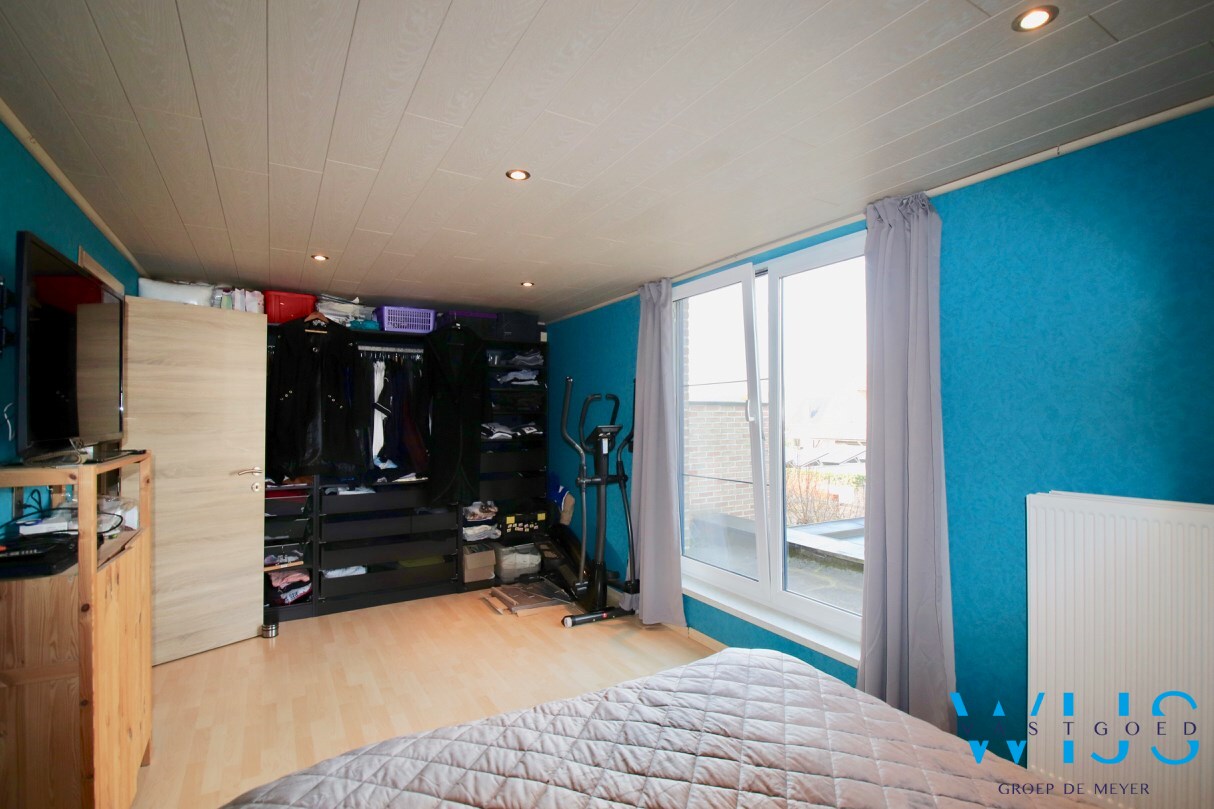 Landelijk gelegen halfopen bebouwing te Assenede 