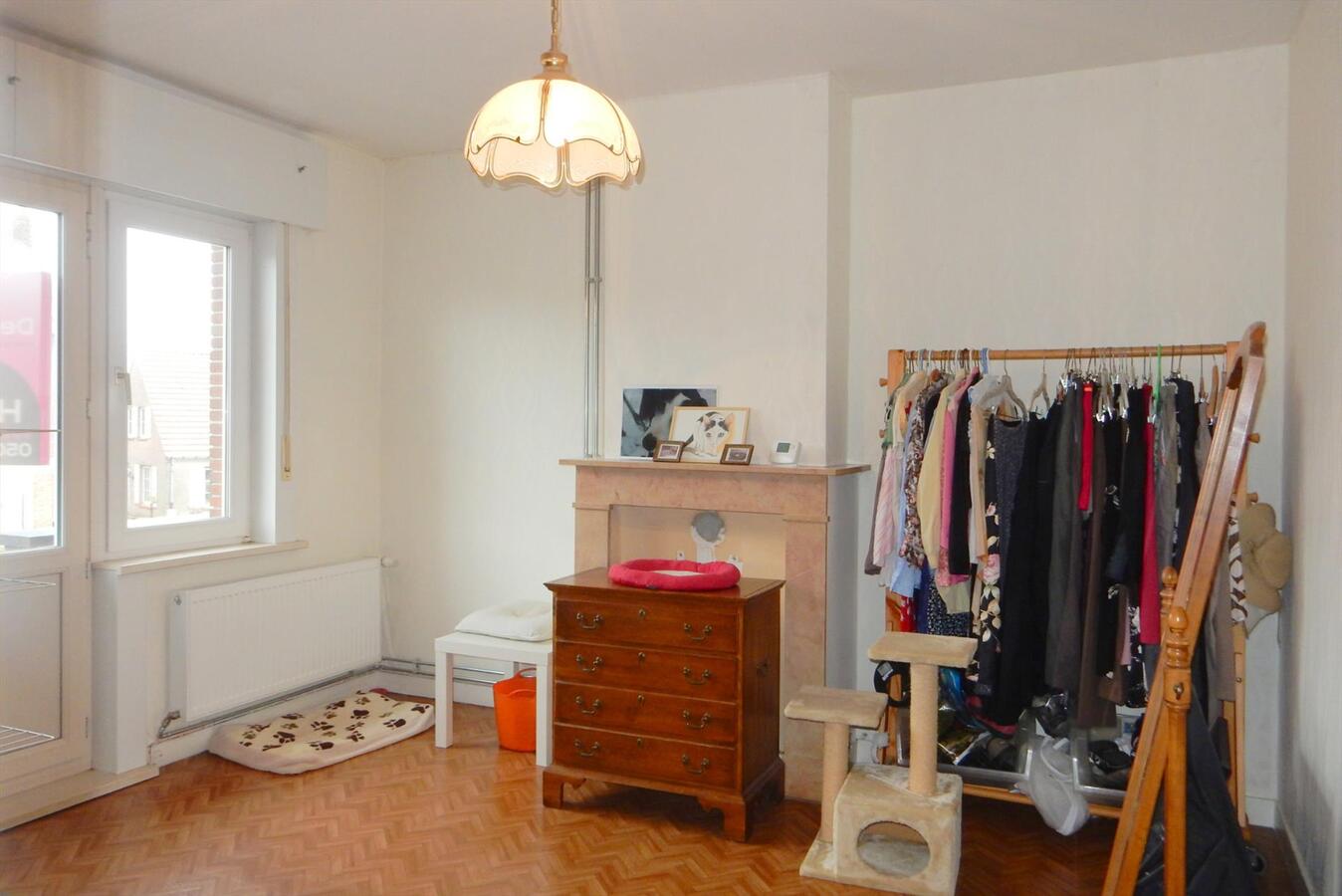 Woning met zonnige tuin en garage 