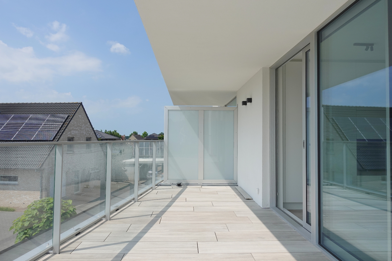 Kwalitatief nieuwbouwappartement met ruim terras 