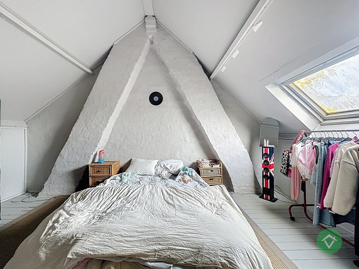 Gezinswoning met 3 slaapkamers en tuin op centrale ligging in Torhout 