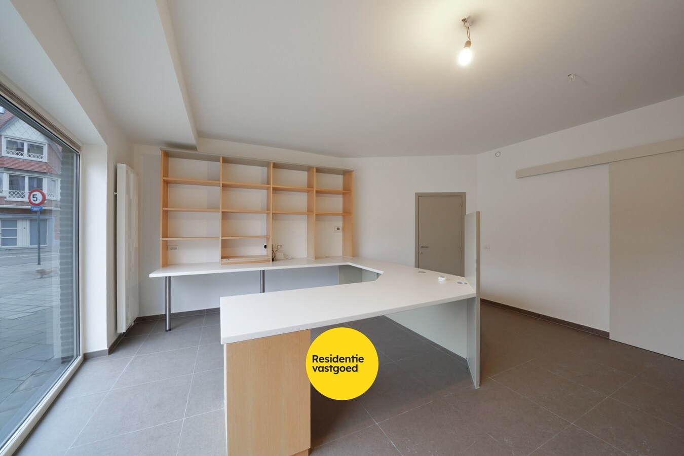 Te koop commercieel kantoor - Oostende