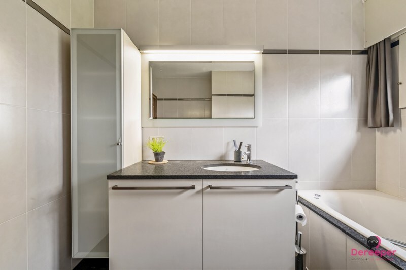 Charmante bungalow, gelegen op een ruim perceel van 626 m² 