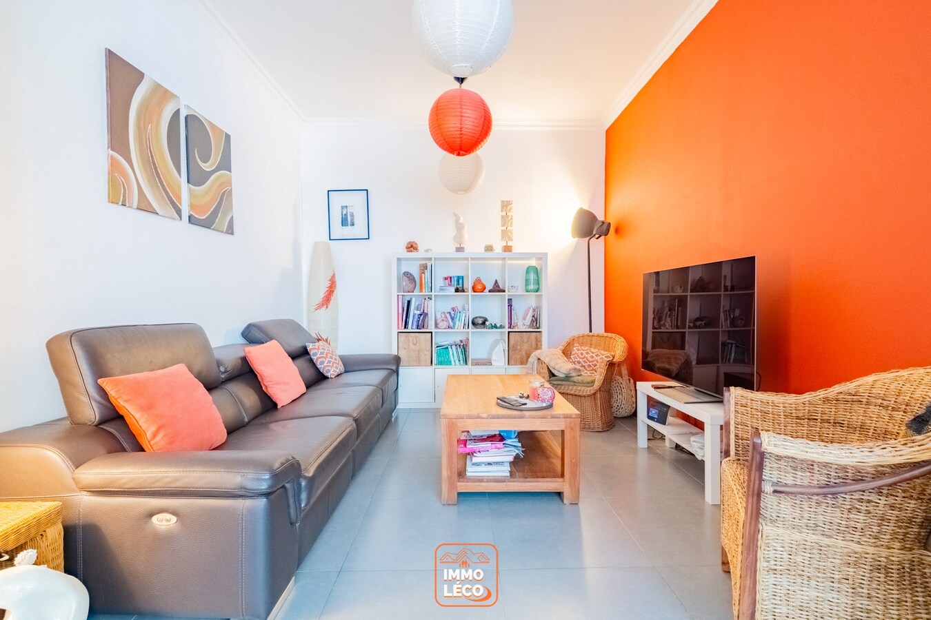 Grande maison avec surface commerciale, en plein centre-ville, COUP DE COEUR absolu ! 