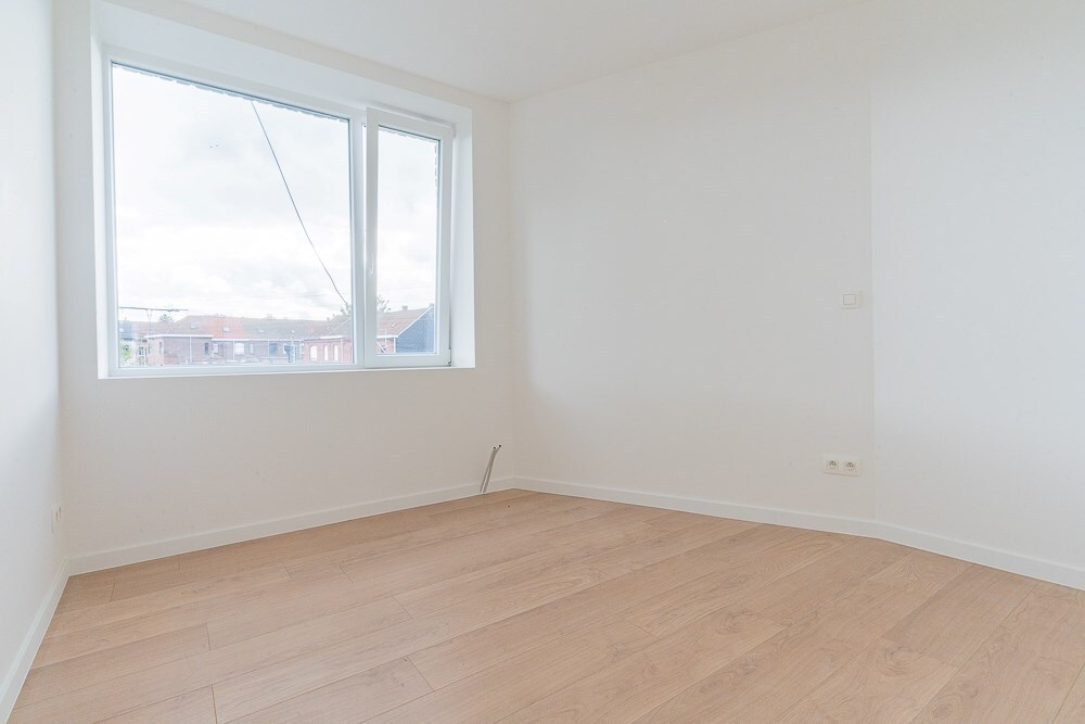 Appartement fraîchement rénové deux chambres 
