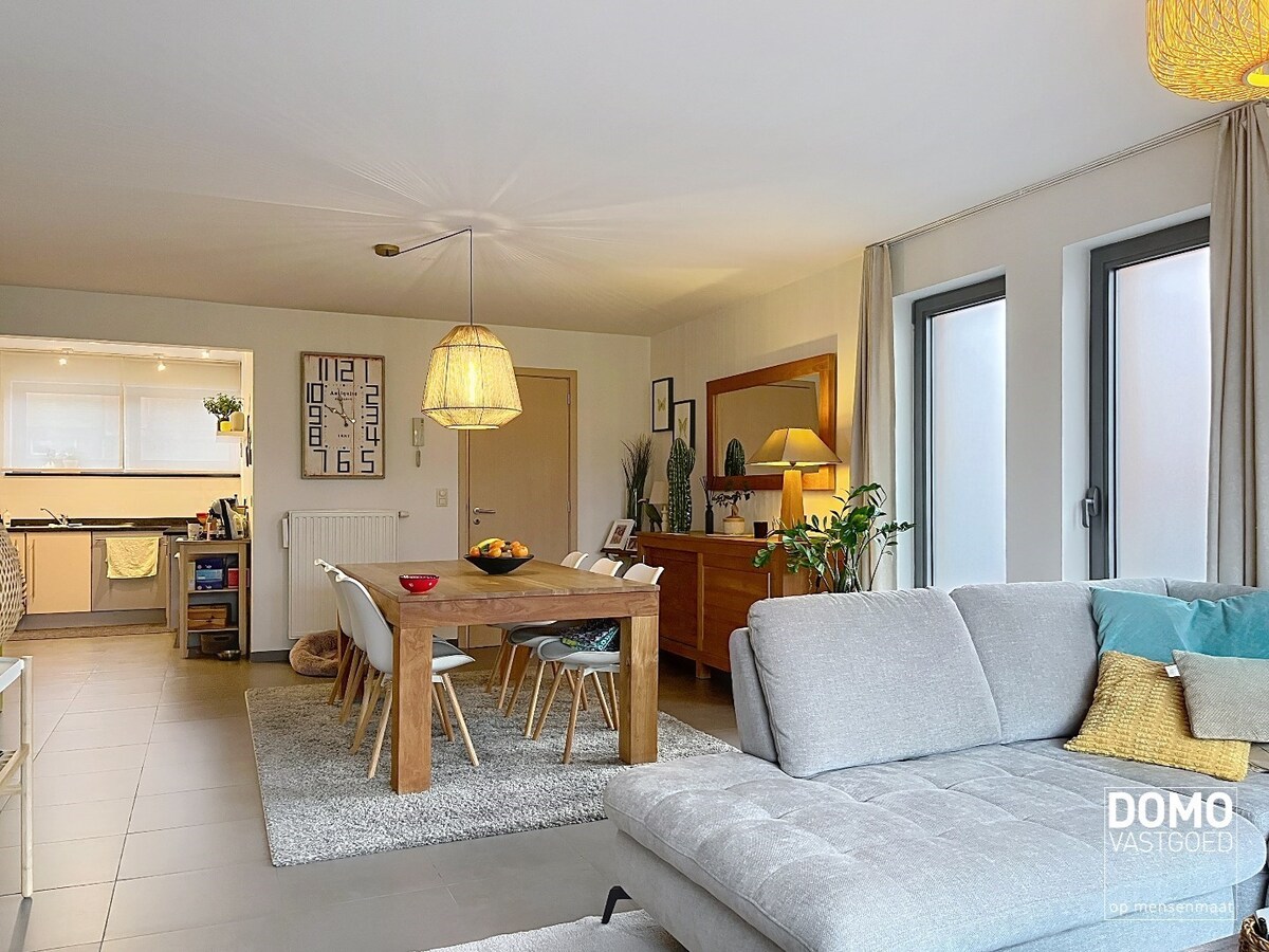 Instapklare en zeer ruime woning te Kuringen. 