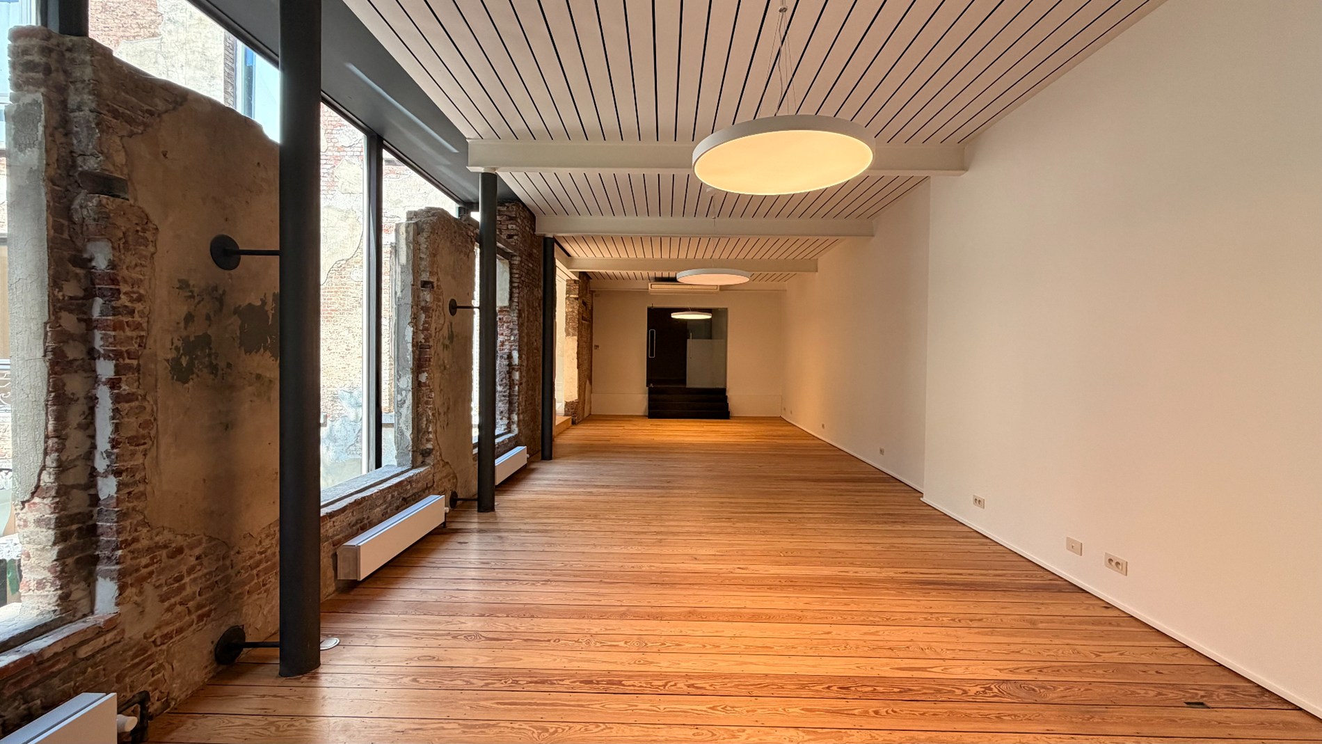 Kantoren te huur in historisch pand in hartje Antwerpen