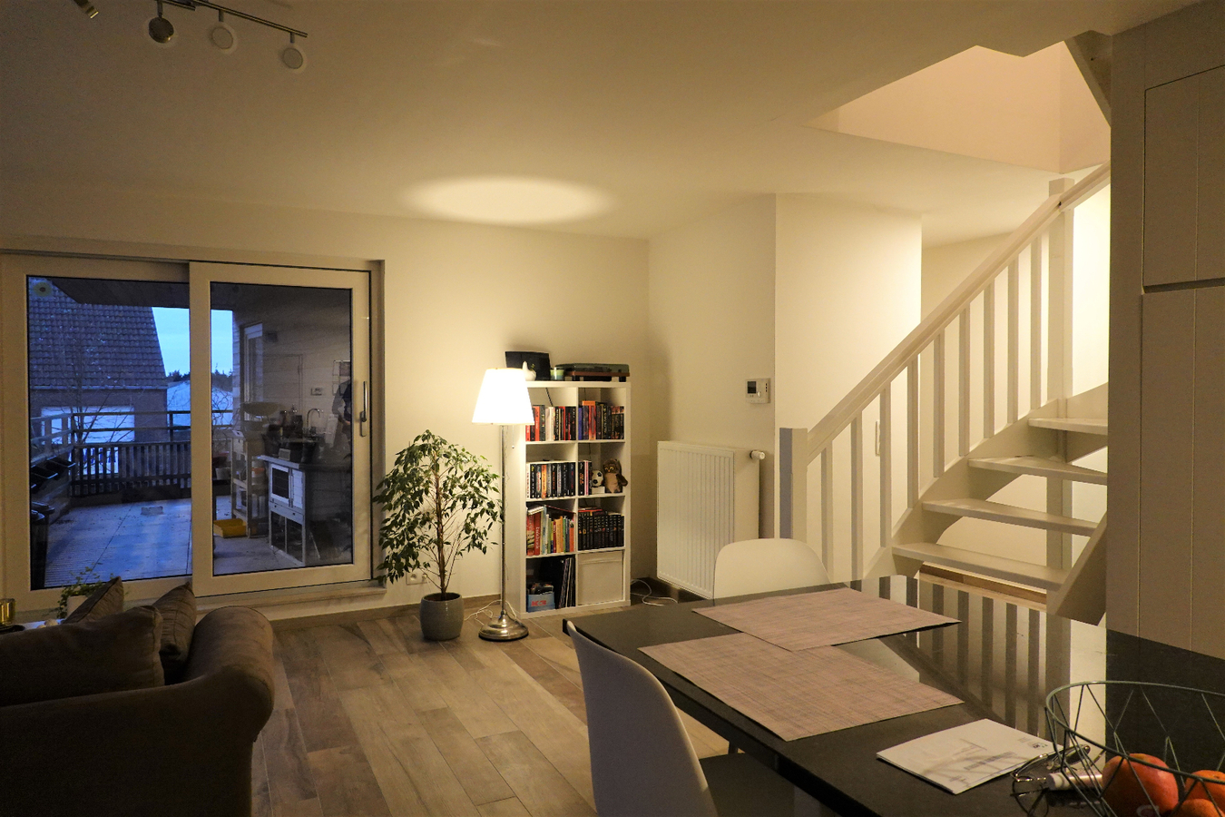 Modern duplex-appartement met garage te Snellegem 
