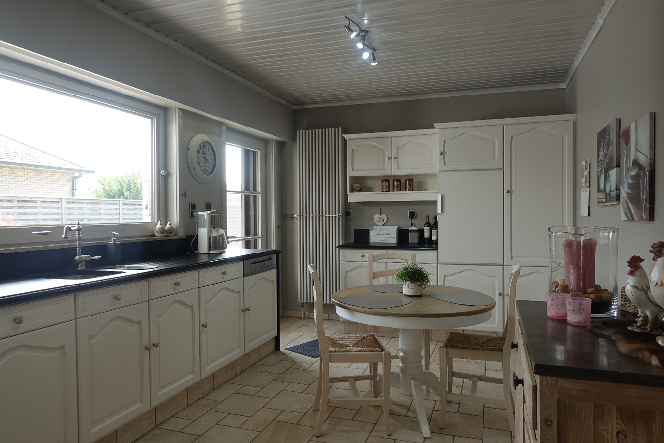 Prachtige villa in bungalowstijl op uitstekende locatie 