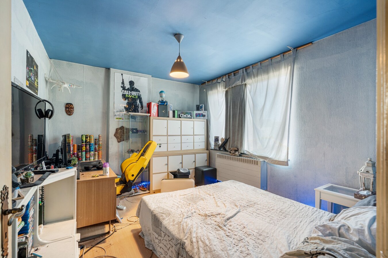 Halfvrijstaande woning op een perceel van 17a30ca met grote werkplaats van maar liefst 110 vierkante meter! 