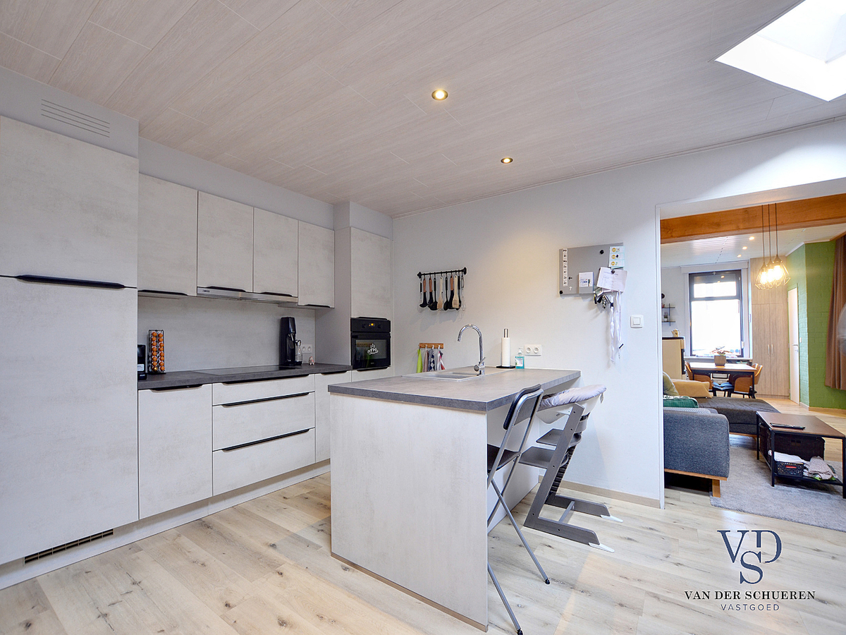 Instapklare woning in hartje Gavere. 