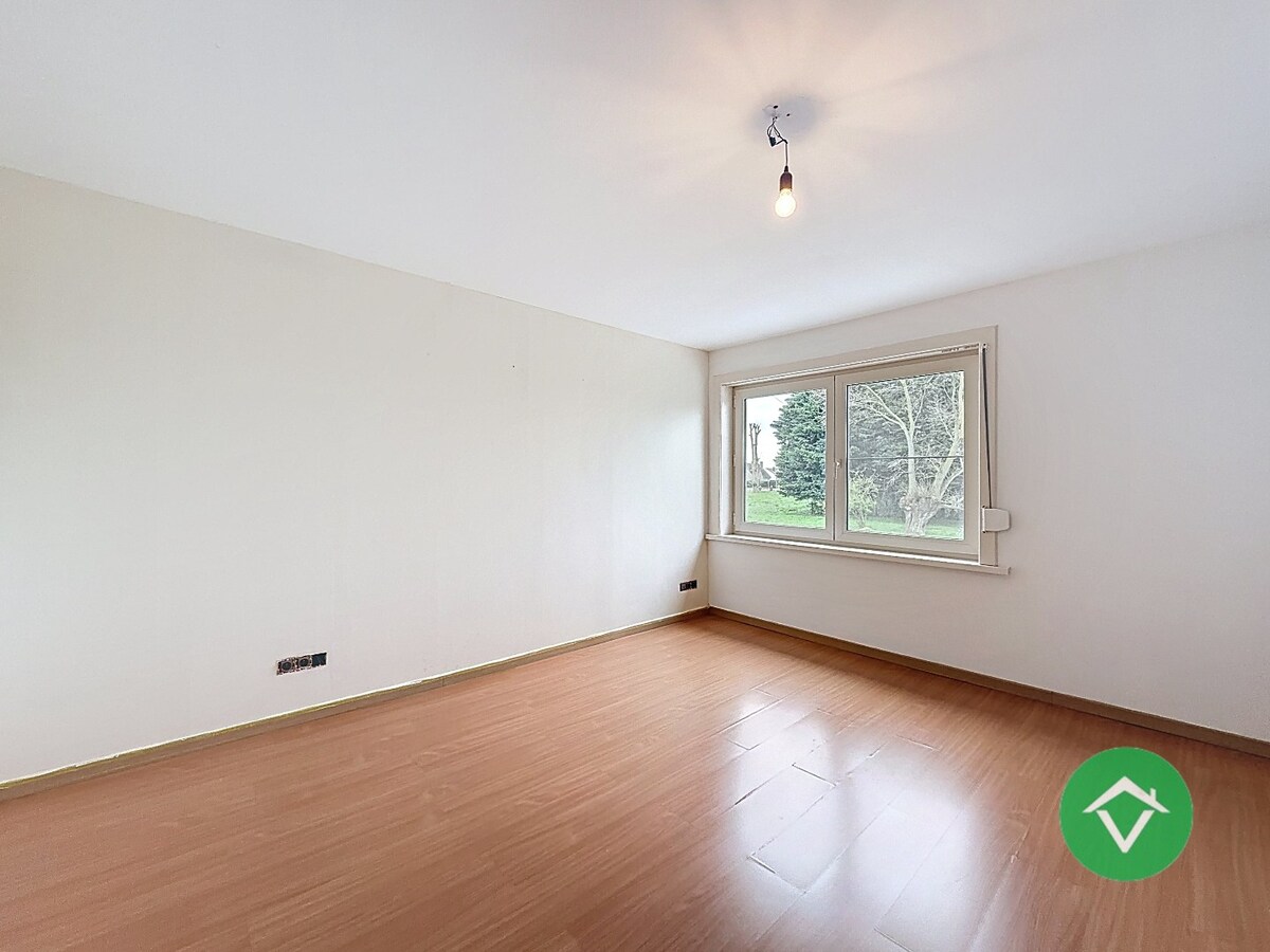 Instapklare woning met 3 slaapkamers en garage te Koekelare 