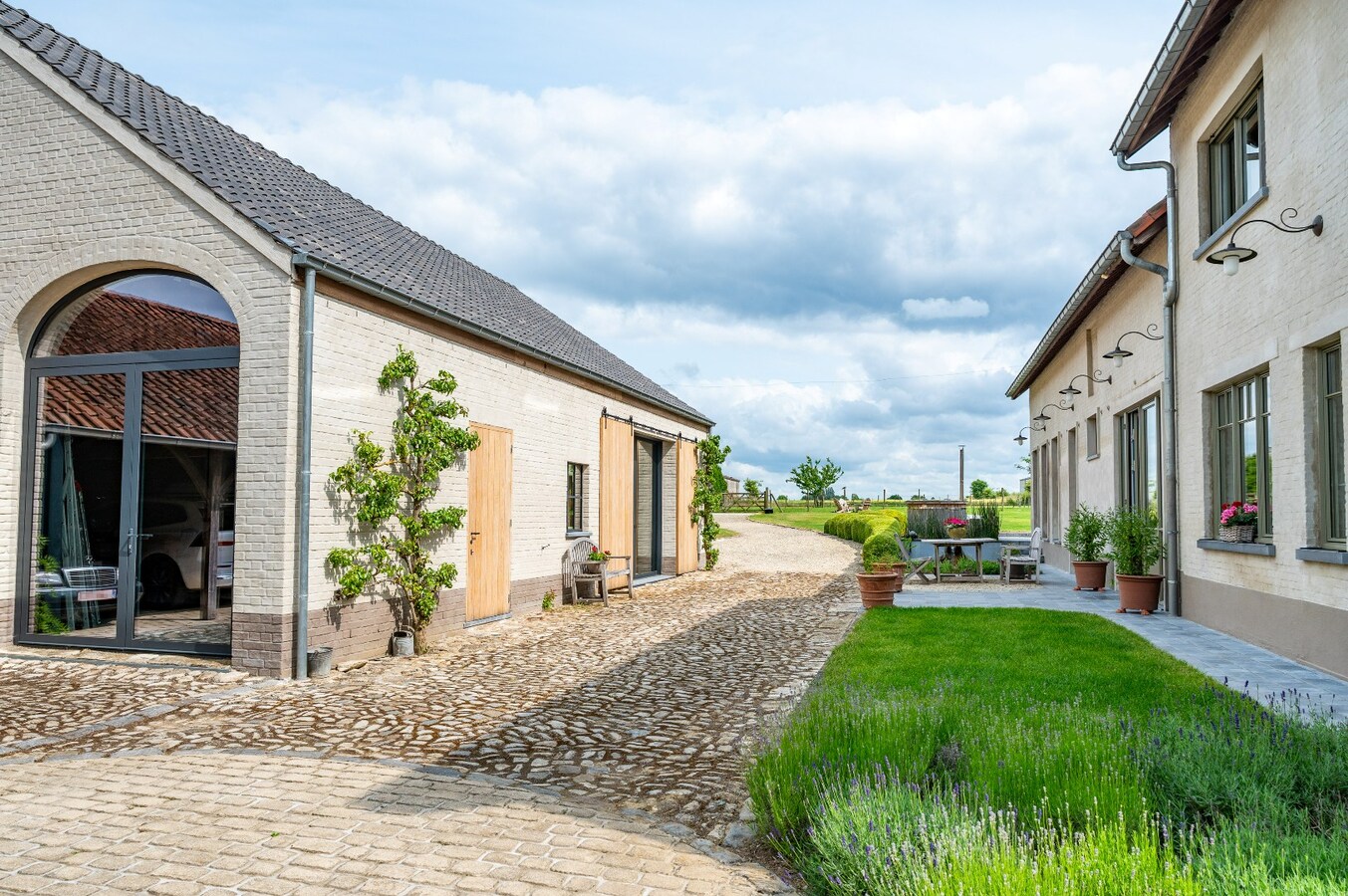 Property for sale in Meise