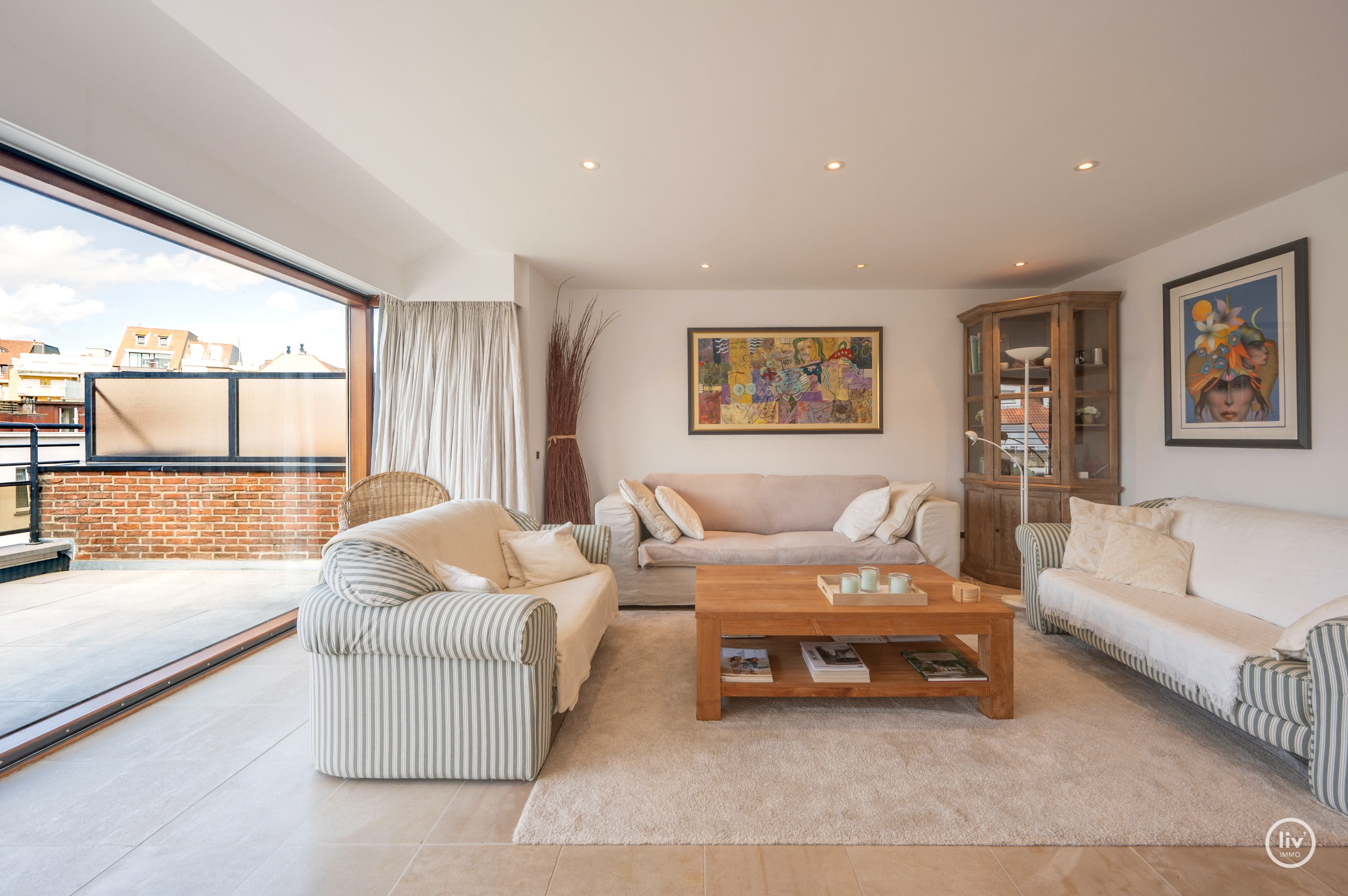 Overname Aandelen - Penthouse met Garagebox 