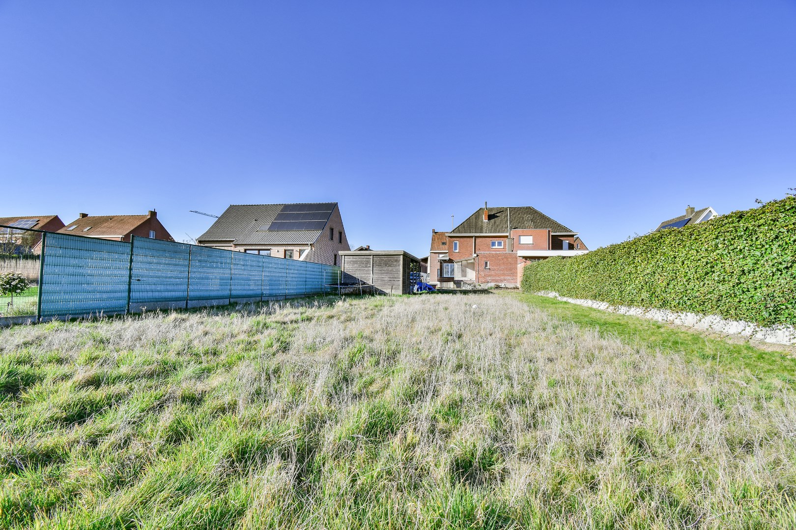 Halfopen woning op toplocatie met prachtig uitzicht op De Krekemeersen! 