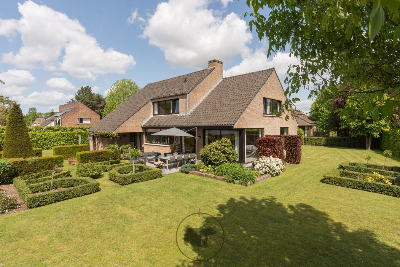 Ruime villa op residentiële toplocatie 