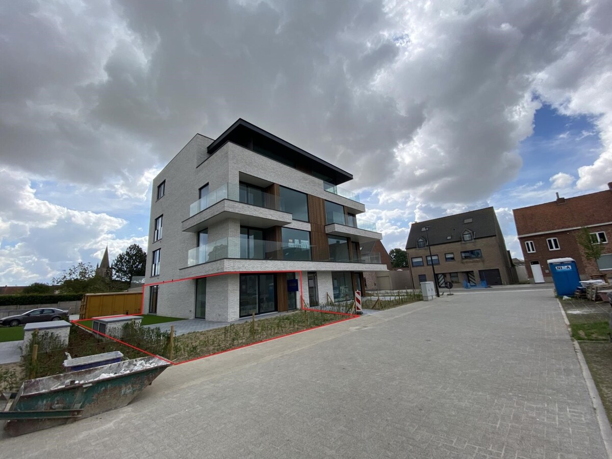 Nieuwbouw gelijkvloersappartement, vlakbij het centrum van Langemark 