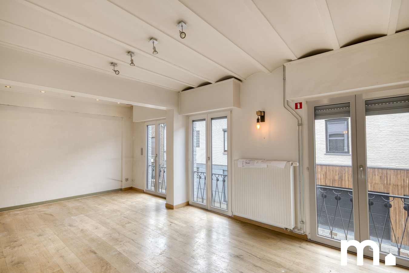 Vergund renovatieproject met veel potentieel in het hart van Wevelgem! 