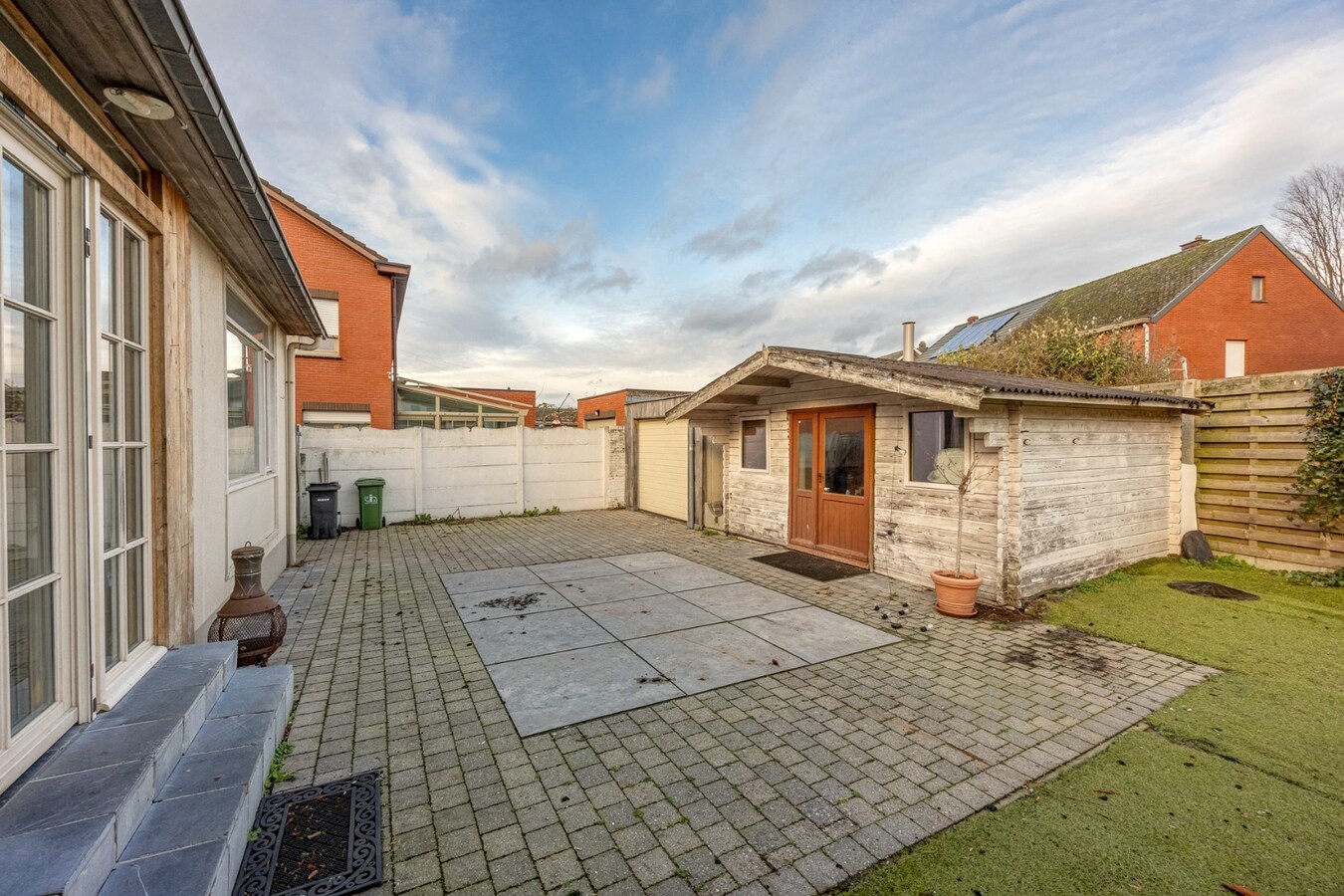 Op te frissen open bebouwing in het centrum van Sint-Antonius 