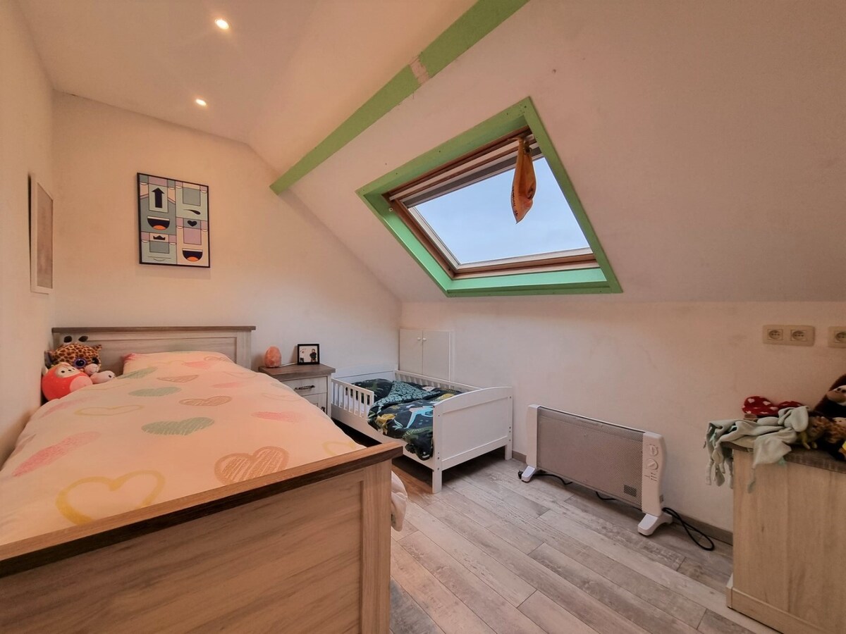 Mooie, halfopen gezinswoning te Dudzele 