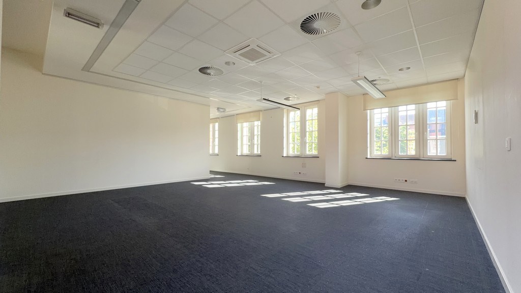 Prachtige kantoren te huur in voormalig capucienenklooster te Aalst