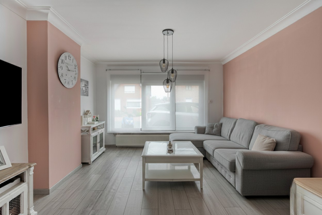 Zeer ruime en instapklare woning van 181 m², 4 slpk's en zeer leuke, zonnige tuin met prachtig uitzicht! 