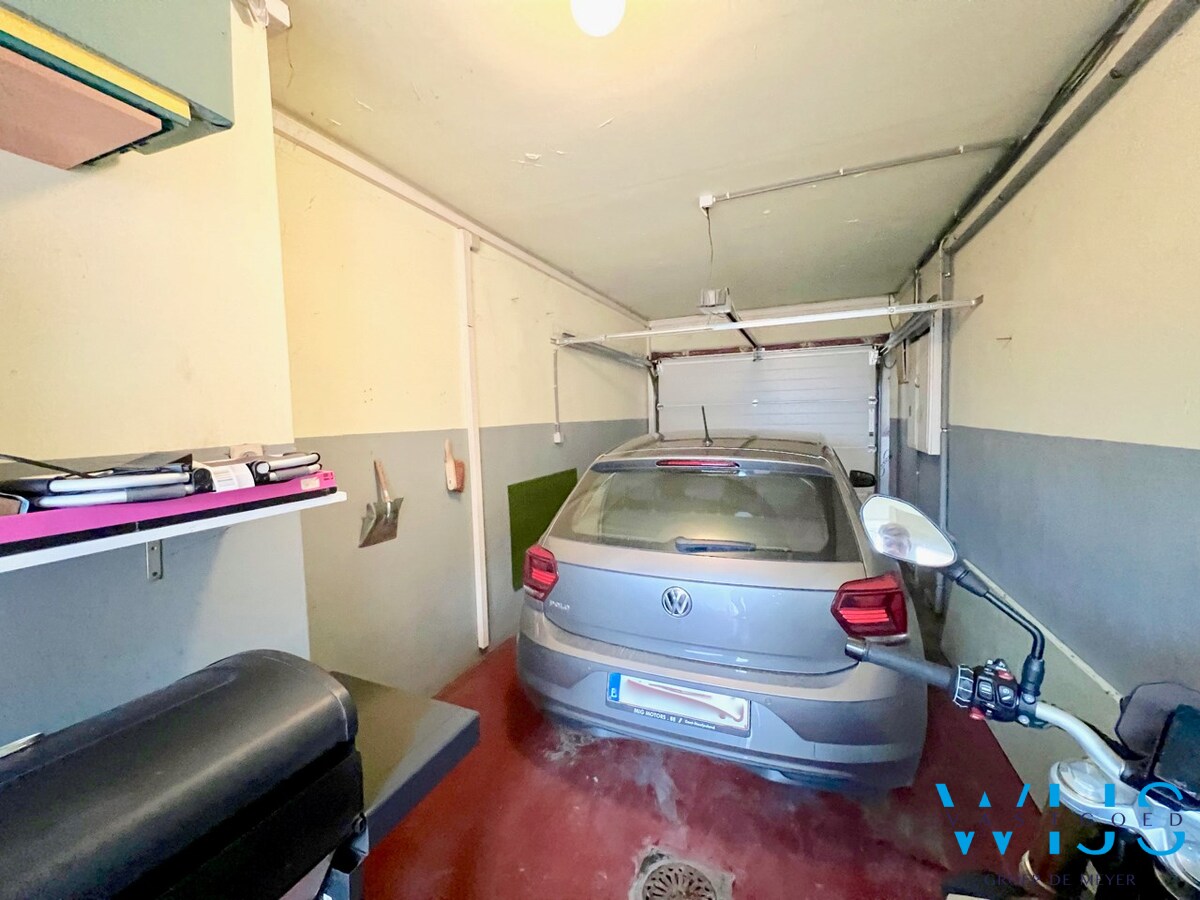 Toffe gezinswoning met garage in het CENTRUM VAN ERTVELDE ! 