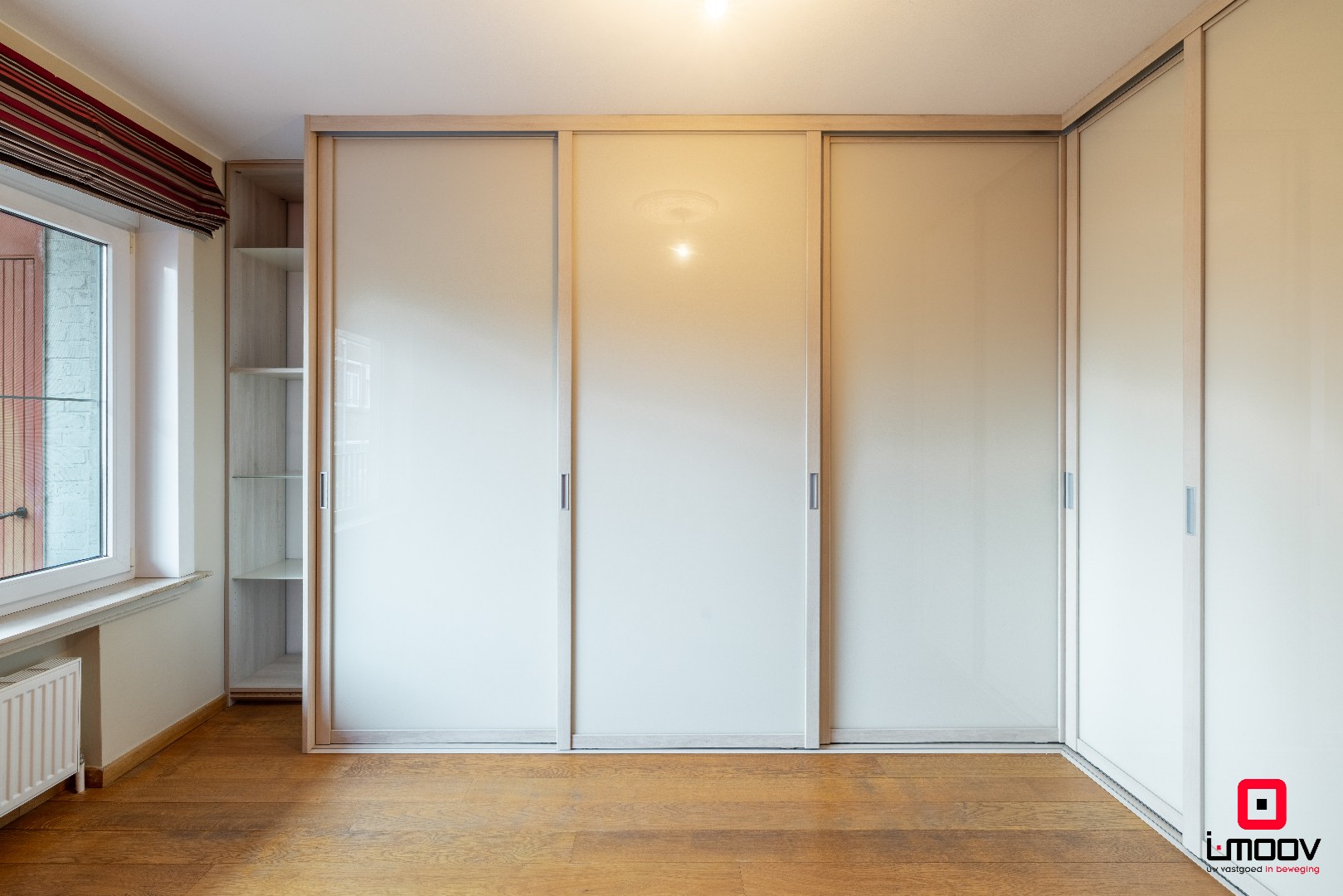 Ruim, stijlvol en uitzonderlijk gelegen 3-slaapkamerappartement aan Gent-Sint-Pieters 