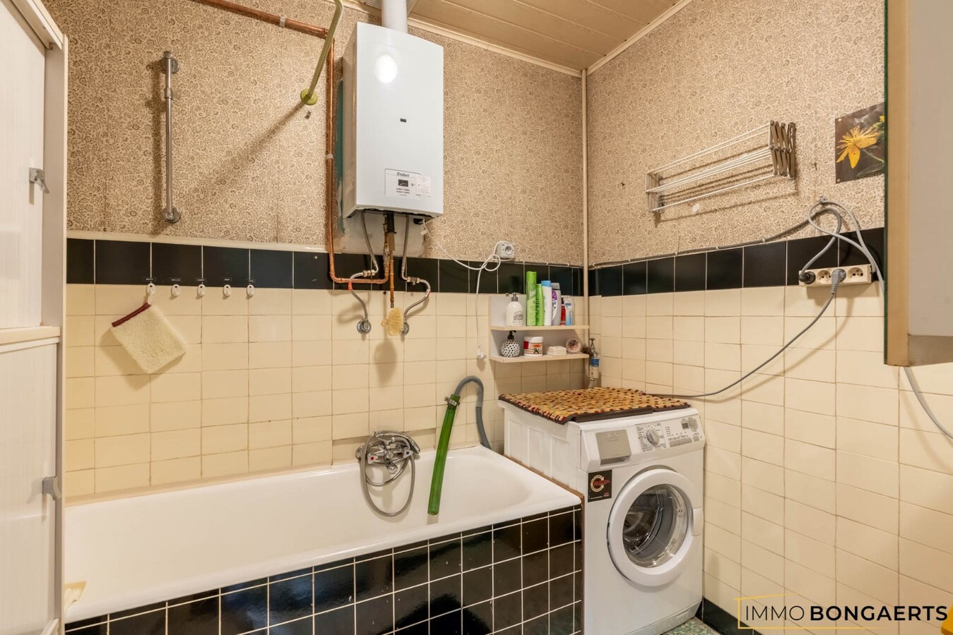 Rustig gelegen woning met tuin, garage en 3 slaapkamers. 