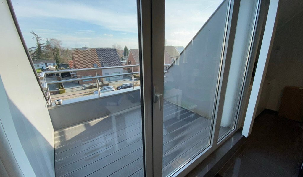 Ingedeelde kantoorruimte te huur in Aalter