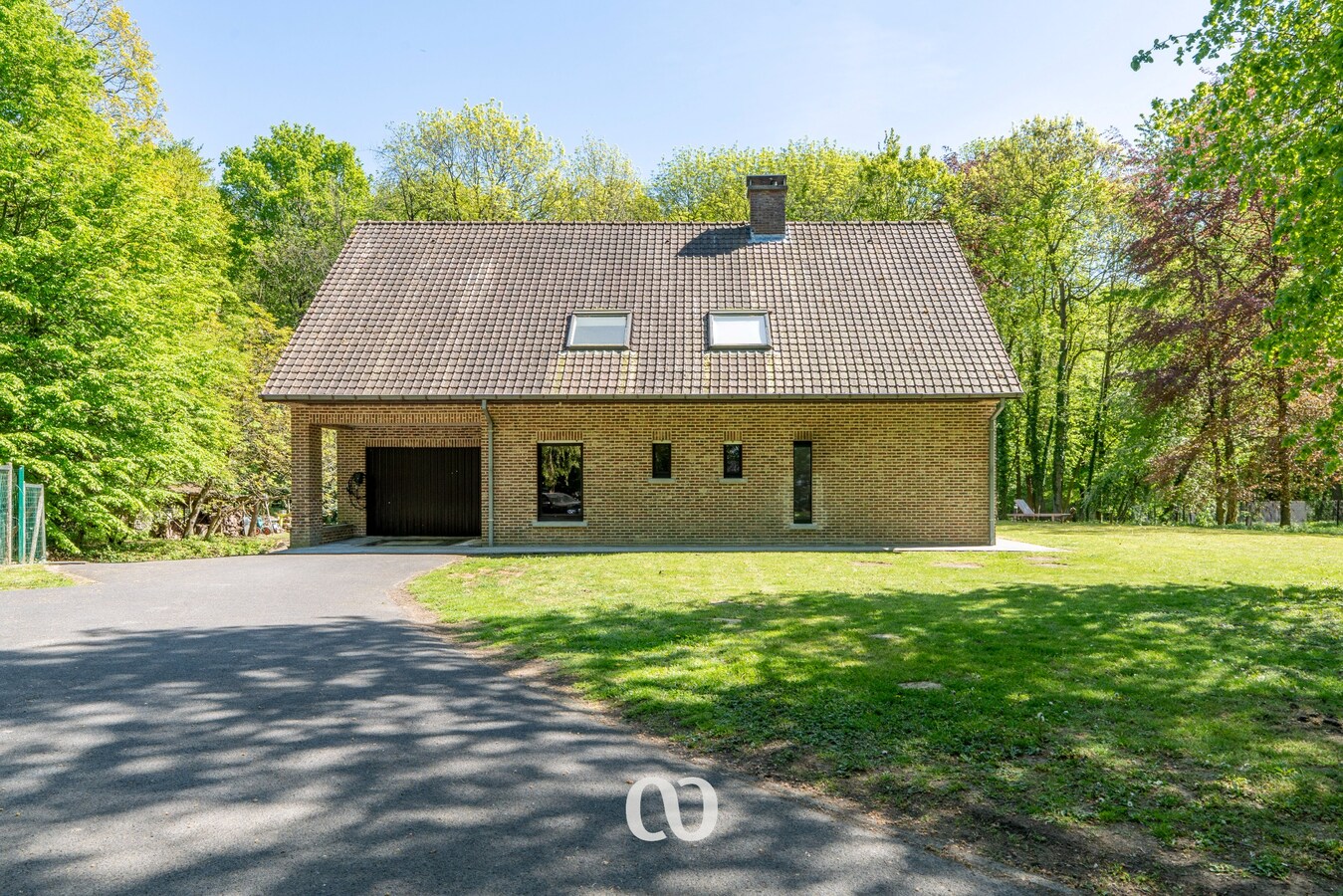 Uitzonderlijk gelegen woning op 5.000 m² met 5 slaapkamers en volledige privacy 