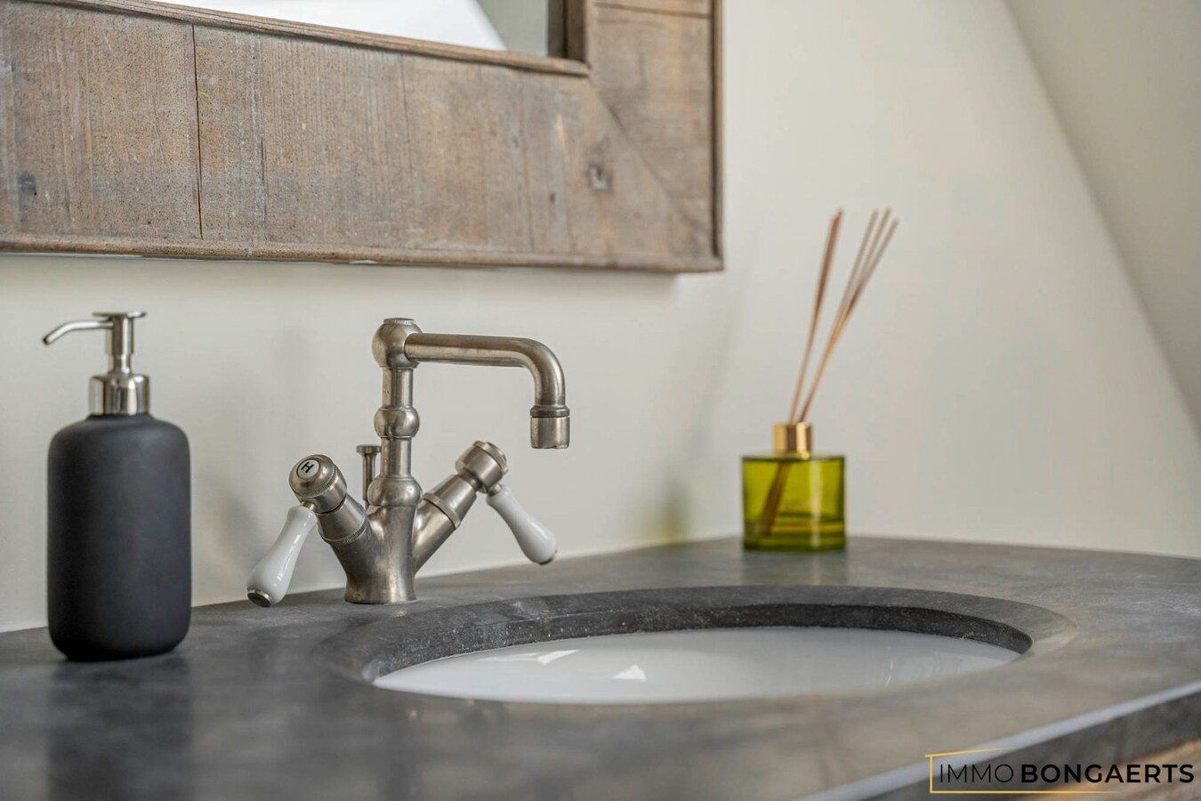 Instapklare woning met 3 slaapkamers 