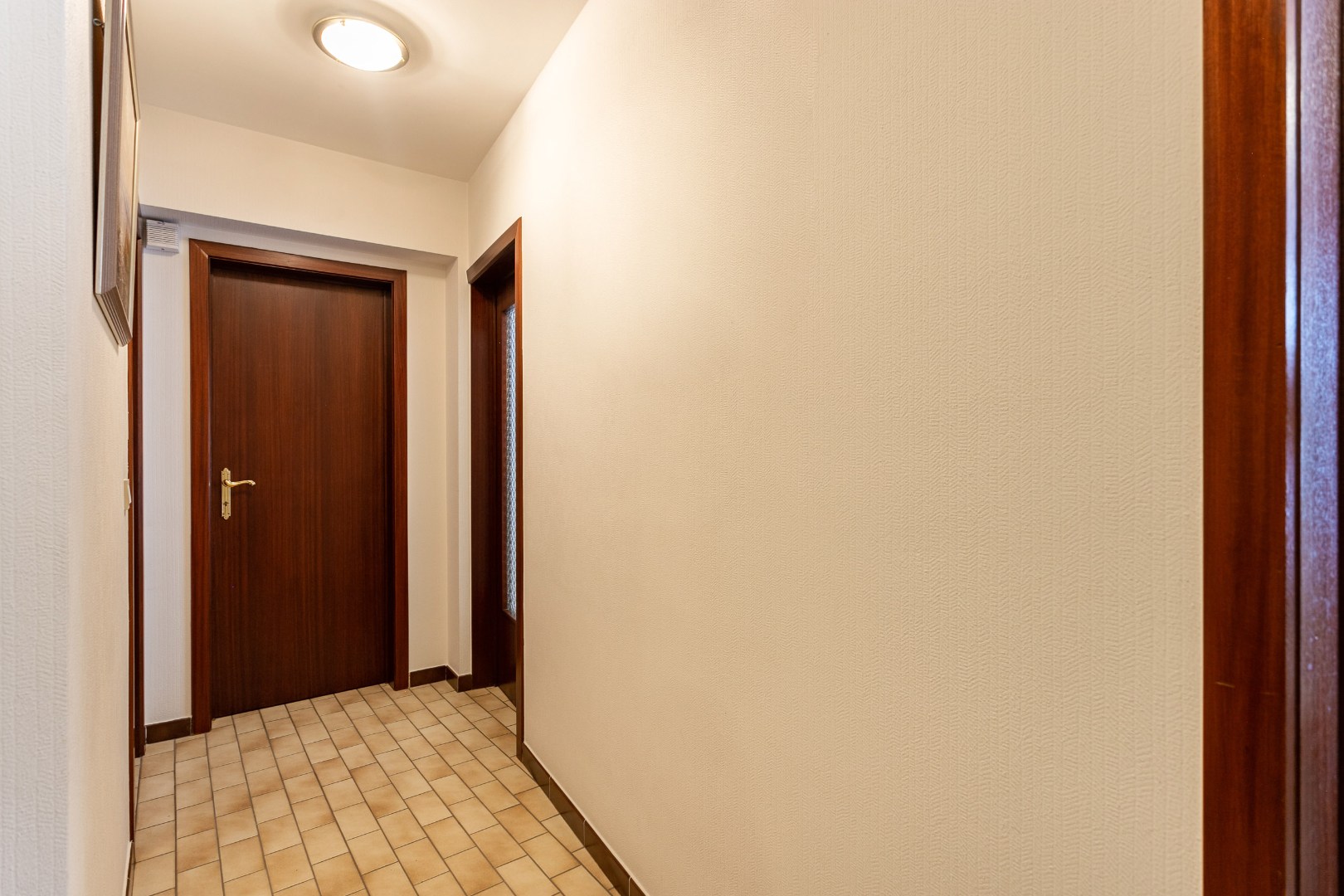 Ruim 3-slaapkamerappartement (EPC C) met terras en uniek zicht op de basiliek in hartje Halle 