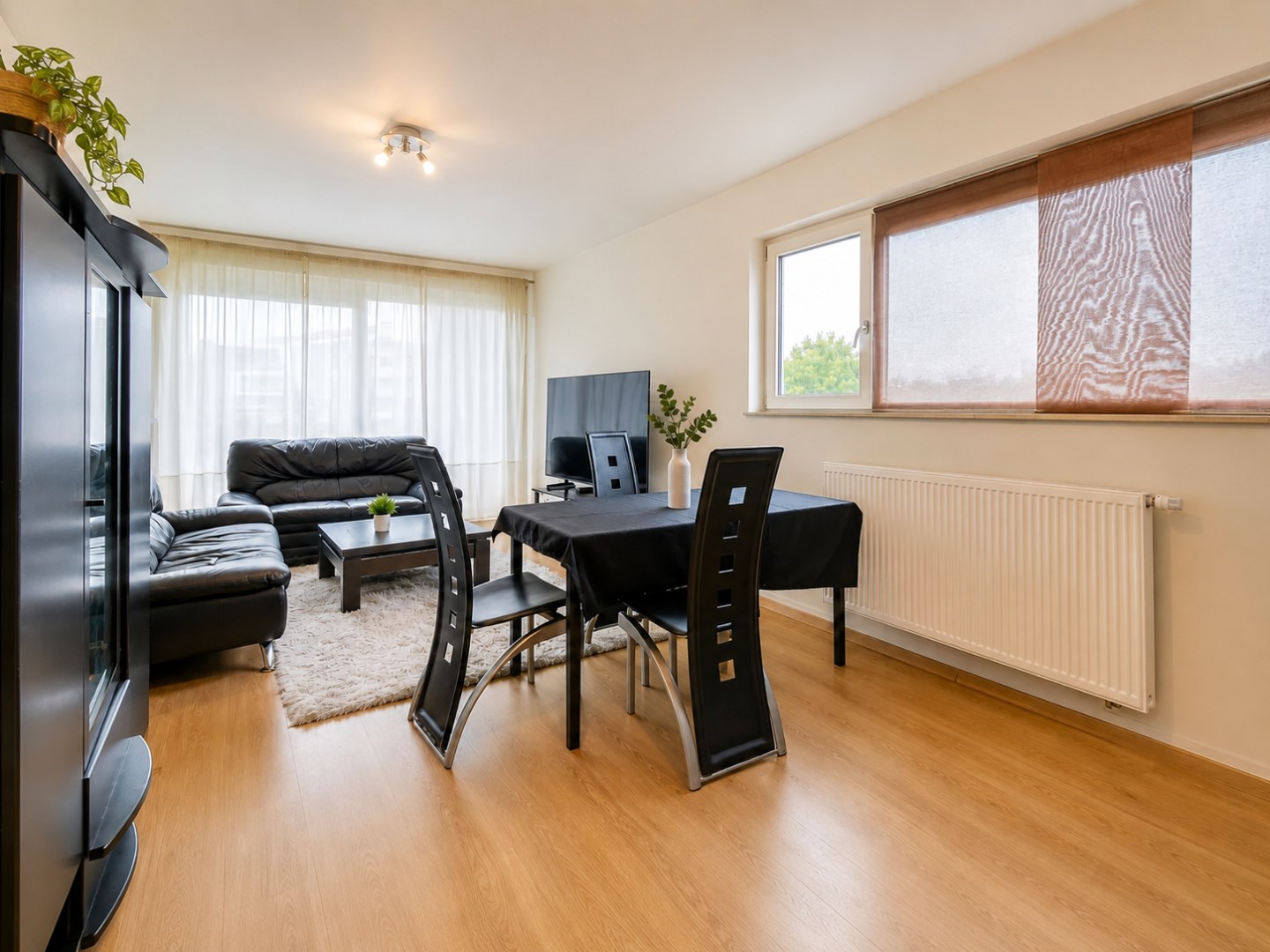 Instapklaar investeringsappartement in centrum Waregem! 