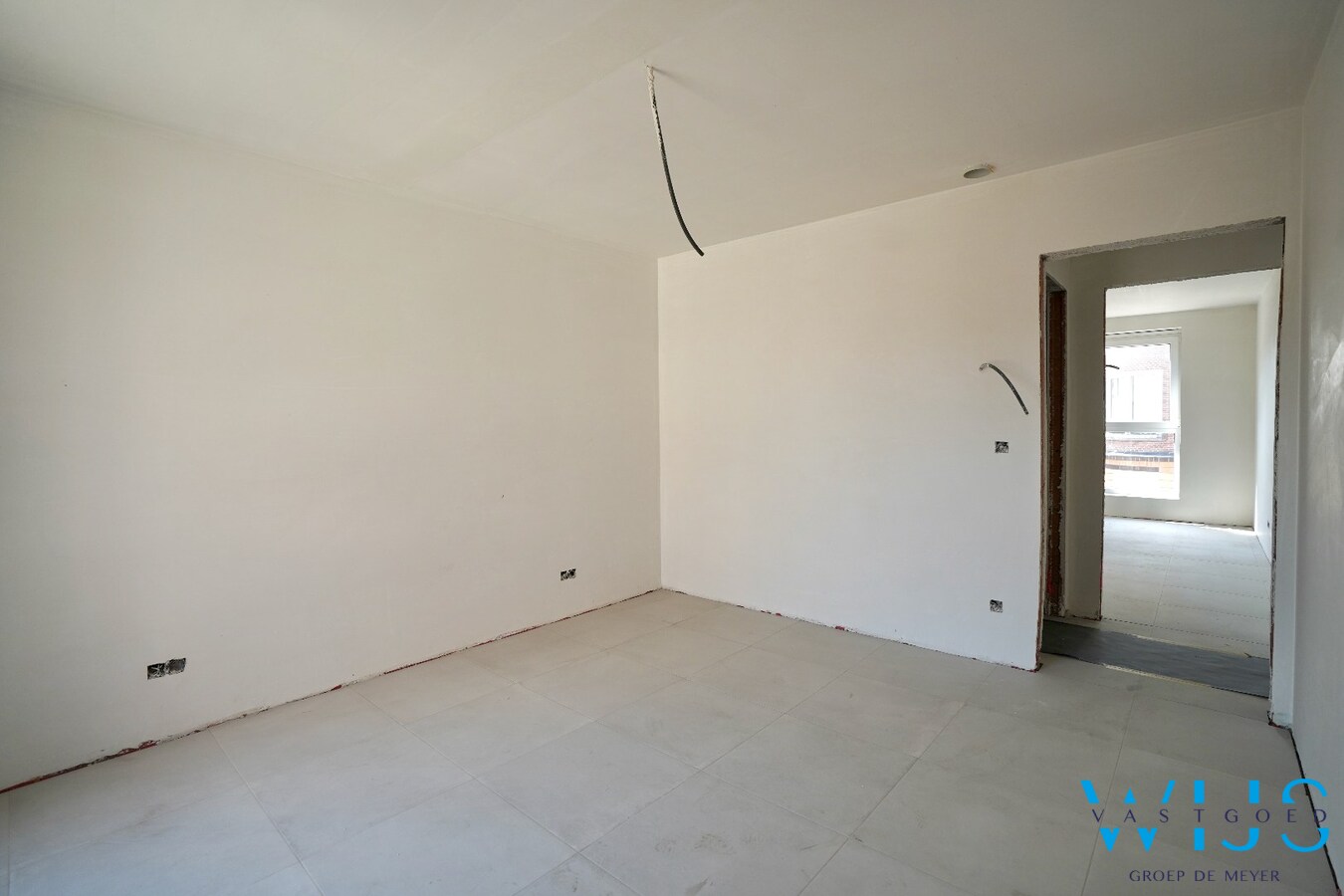 Ruim hoekappartement met 3 slaapkamers en terras 