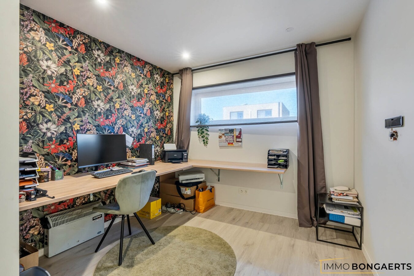 Energiezuinige woning met zwembad op rustige ligging in As 